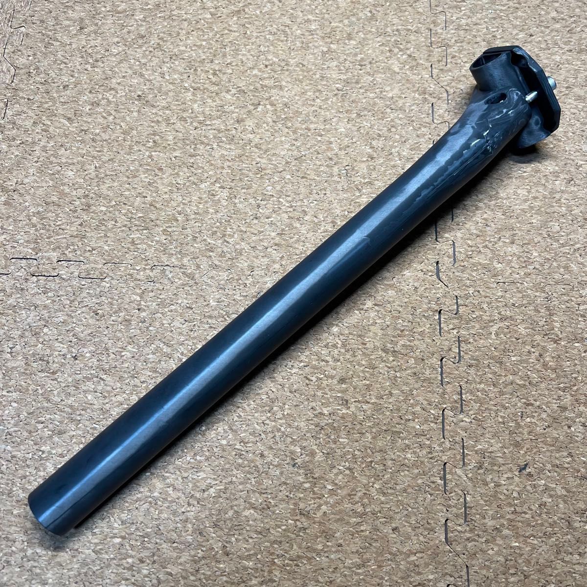 超軽量 フルカーボンシートポスト シートポスト UD φ27 2 350mm 超軽量 フルカーボンシートポスト シートポスト UD φ27 2 350mm