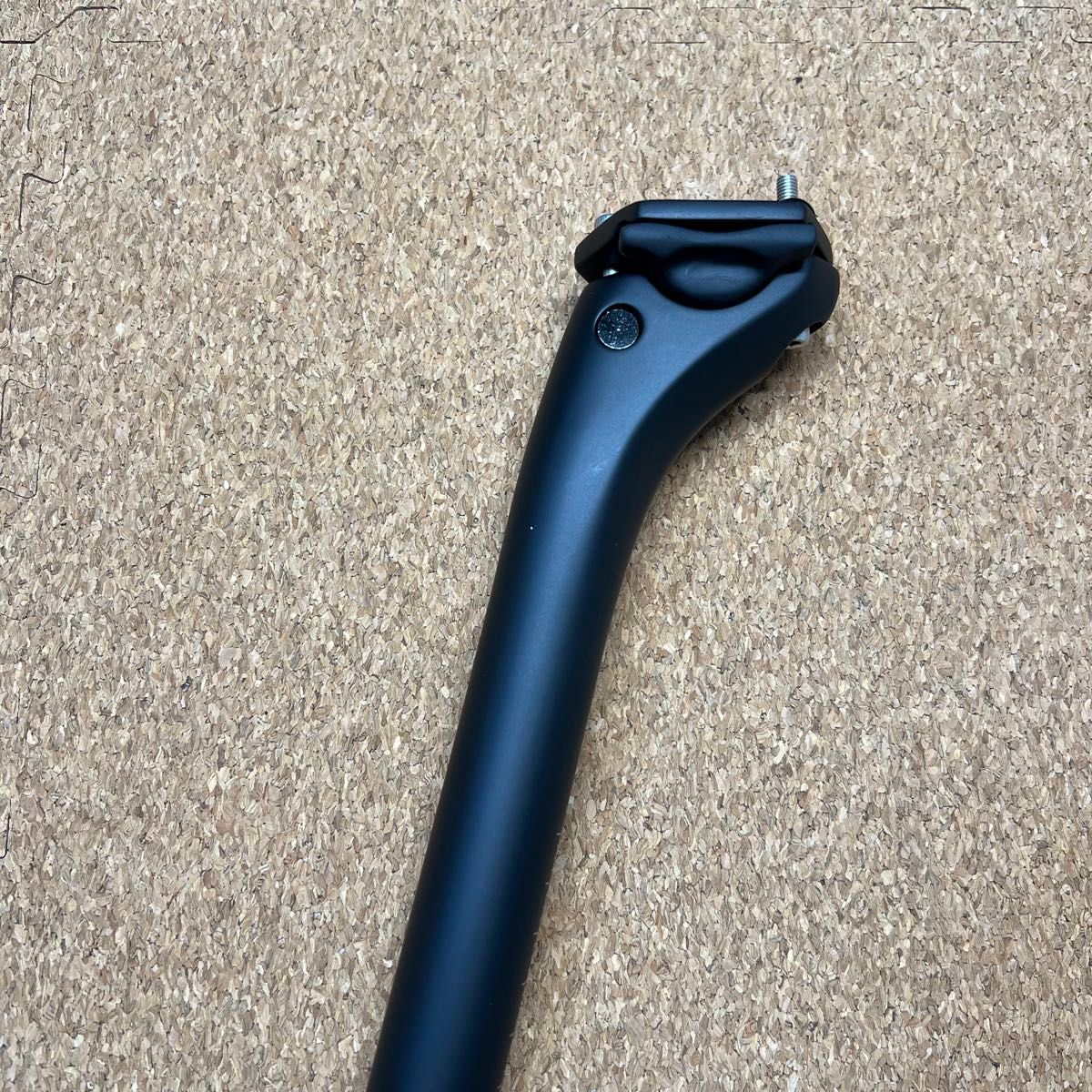 超軽量 フルカーボンシートポスト シートポスト UD φ27 2 350mm 超軽量 フルカーボンシートポスト シートポスト UD φ27 2 350mm