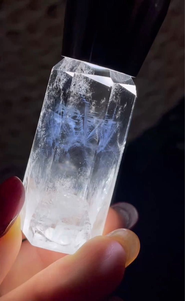 レア 虹入り エンジェルラダー 天然水晶六角柱 タワー ポイント レア 虹入り エンジェルラダー 天然水晶六角柱 タワー ポイント