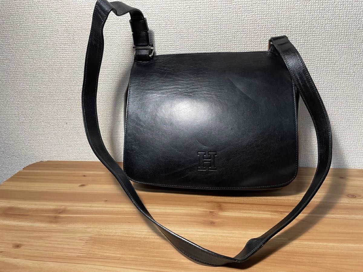 HIROFU ヒロフ ショルダー レザーバッグ 黒|Yahoo!フリマ(旧 HIROFU ヒロフ ショルダー レザーバッグ 黒|Yahoo!フリマ(旧