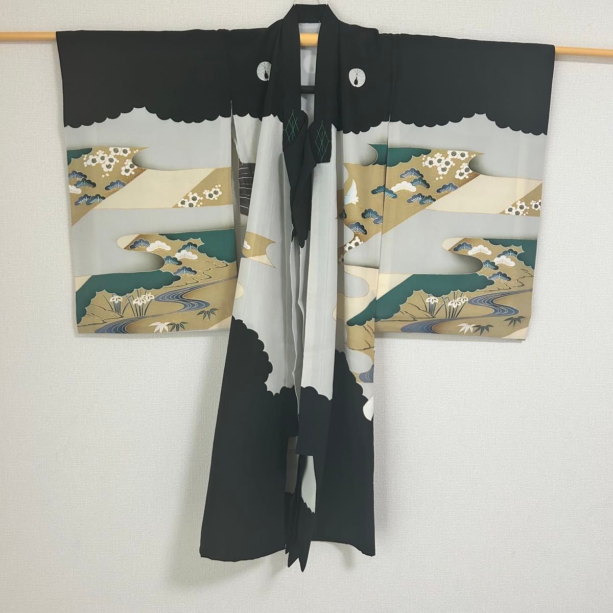 お宮参り 産着 祝着 黒 鷹 刺繍 吉祥柄 五つ紋 男の子 襦袢付き お宮参り 産着 祝着 黒 鷹 刺繍 吉祥柄 五つ紋 男の子 襦袢付き