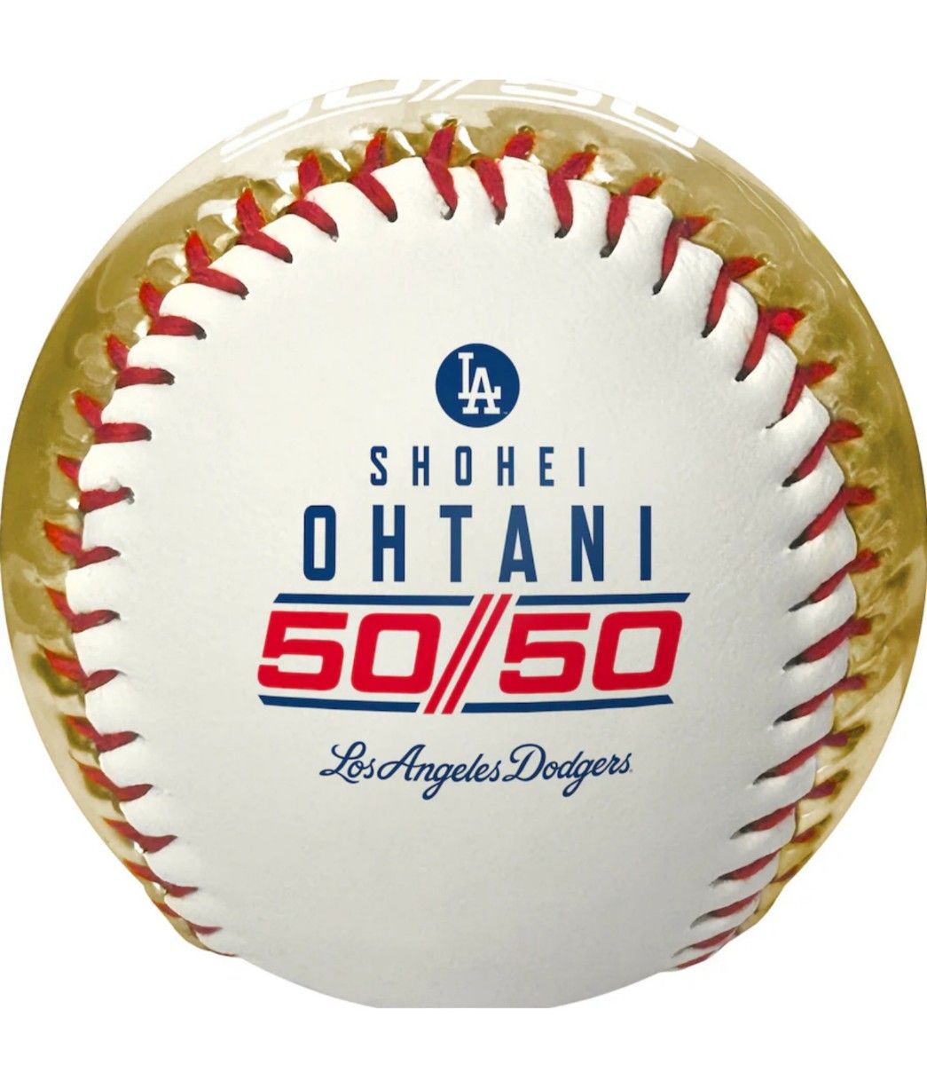 大谷翔平 50-50達成記念プリントサインボール(ゴールド 大谷翔平 50-50達成記念プリントサインボール(ゴールド
