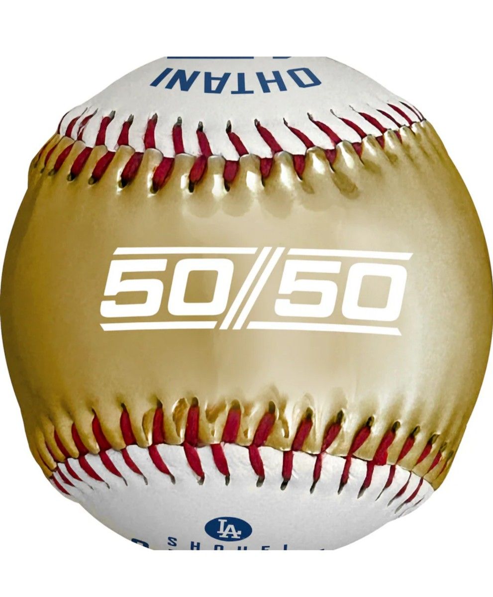 大谷翔平 50-50達成記念プリントサインボール(ゴールド 大谷翔平 50-50達成記念プリントサインボール(ゴールド