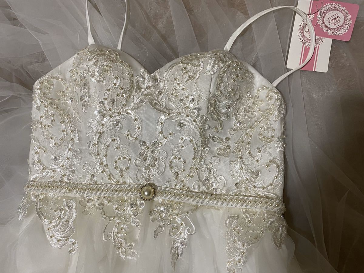 Paypayフリマ 新品 たっぷりビジュー パールが可愛いウエディングドレスウェディングドレス白色 結婚式披露宴挙式前撮り後撮り二次会レース刺繍 Paypayフリマ 新品 たっぷりビジュー パールが可愛いウエディングドレスウェディングドレス白色 結婚式披露宴挙式前撮り後撮り二次会レース刺繍