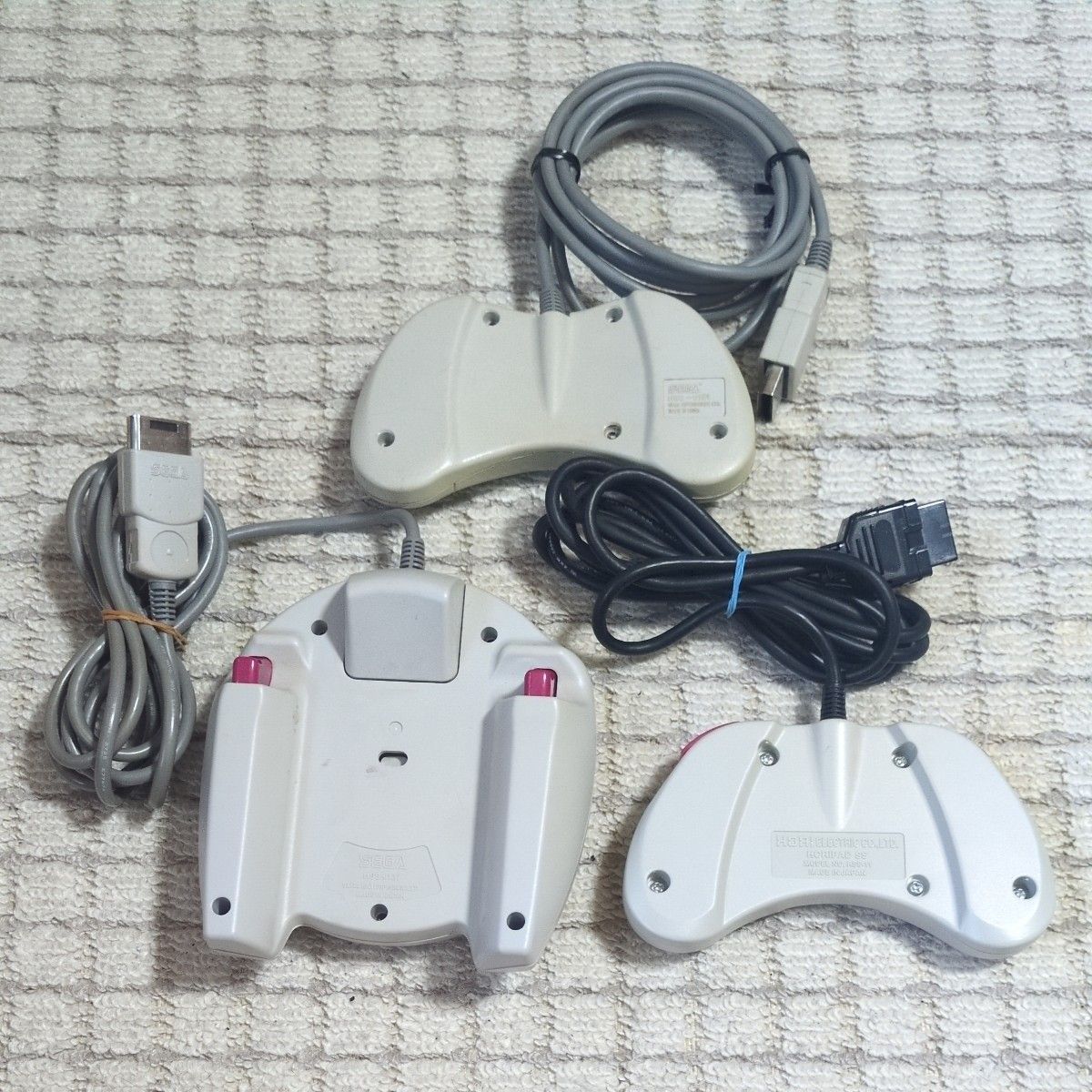 SEGA ドリームキャスト セガサターン メガドライブ 本体 SEGA ドリームキャスト セガサターン メガドライブ 本体