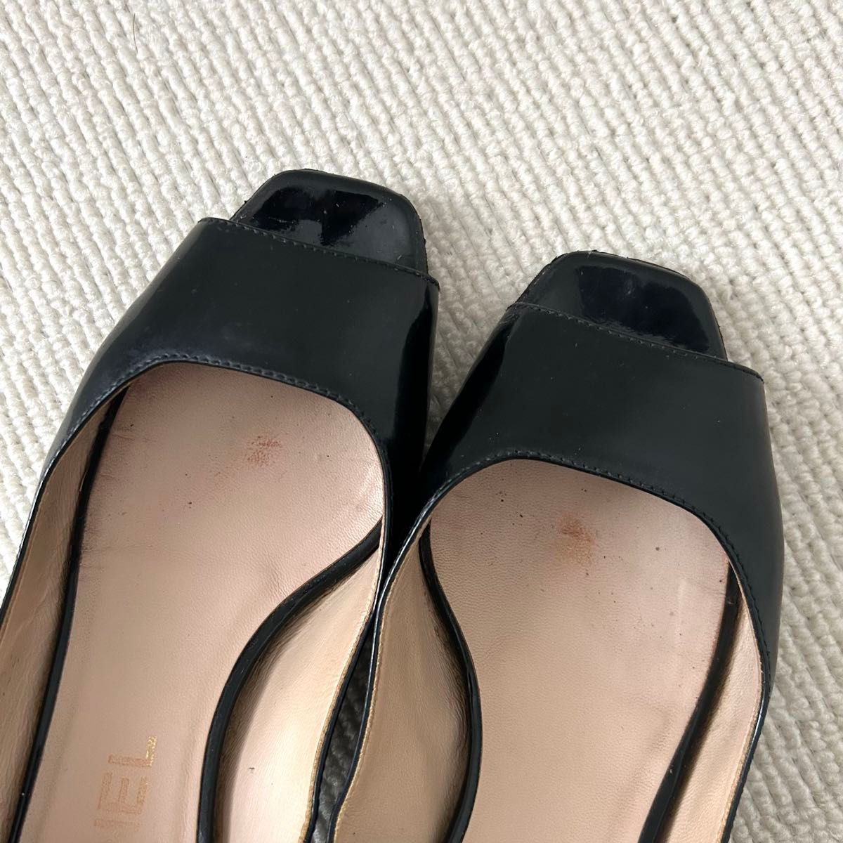 CHANEL シャネル パンプス オープントゥ ココマーク 黒 22cm 35C CHANEL シャネル パンプス オープントゥ ココマーク 黒 22cm 35C