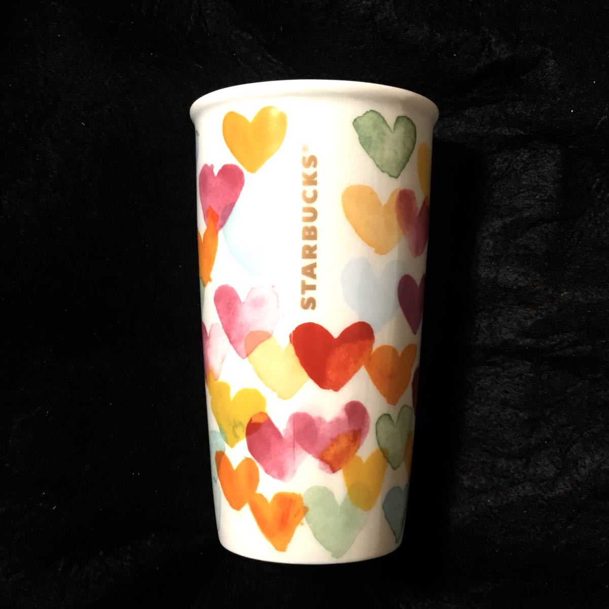 Paypayフリマ スターバックス Starbucks 海外限定 陶器製タンブラー 可愛いハート