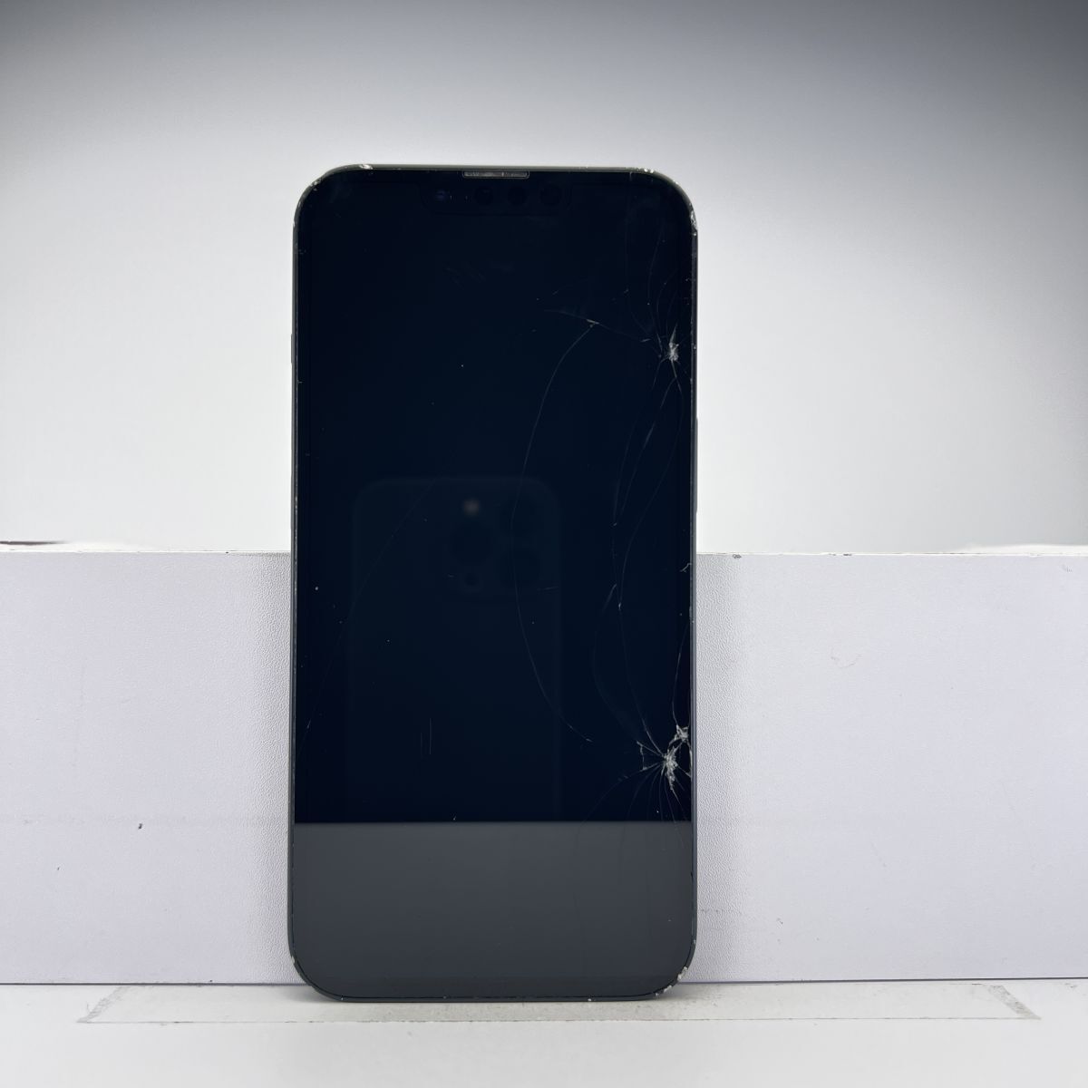 iPhone 13 128GB ミッドナイト SIMフリー 訳あり品 ジャンク iPhone 13 128GB ミッドナイト SIMフリー 訳あり品 ジャンク