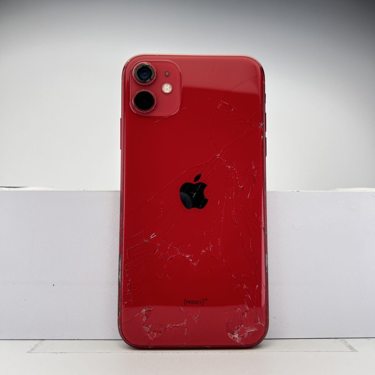 iPhone 11 64GB (PRODUCT)RED SIMフリー 訳あり品 ジャンク 中古 iPhone 11 64GB (PRODUCT)RED SIMフリー 訳あり品 ジャンク 中古