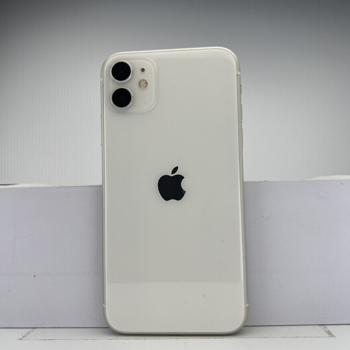 iPhone 11 128GB ホワイト SIMフリー 訳あり品 ジャンク 中古 iPhone 11 128GB ホワイト SIMフリー 訳あり品 ジャンク 中古