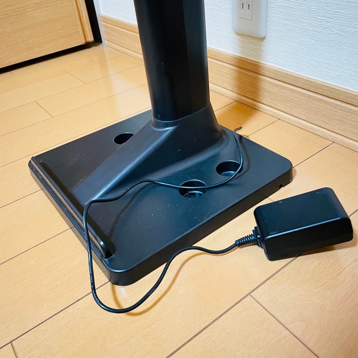 日立掃除機 PV-BH900H 充電器 スタンド・アダプターのみ|Yahoo 日立掃除機 PV-BH900H 充電器 スタンド・アダプターのみ|Yahoo
