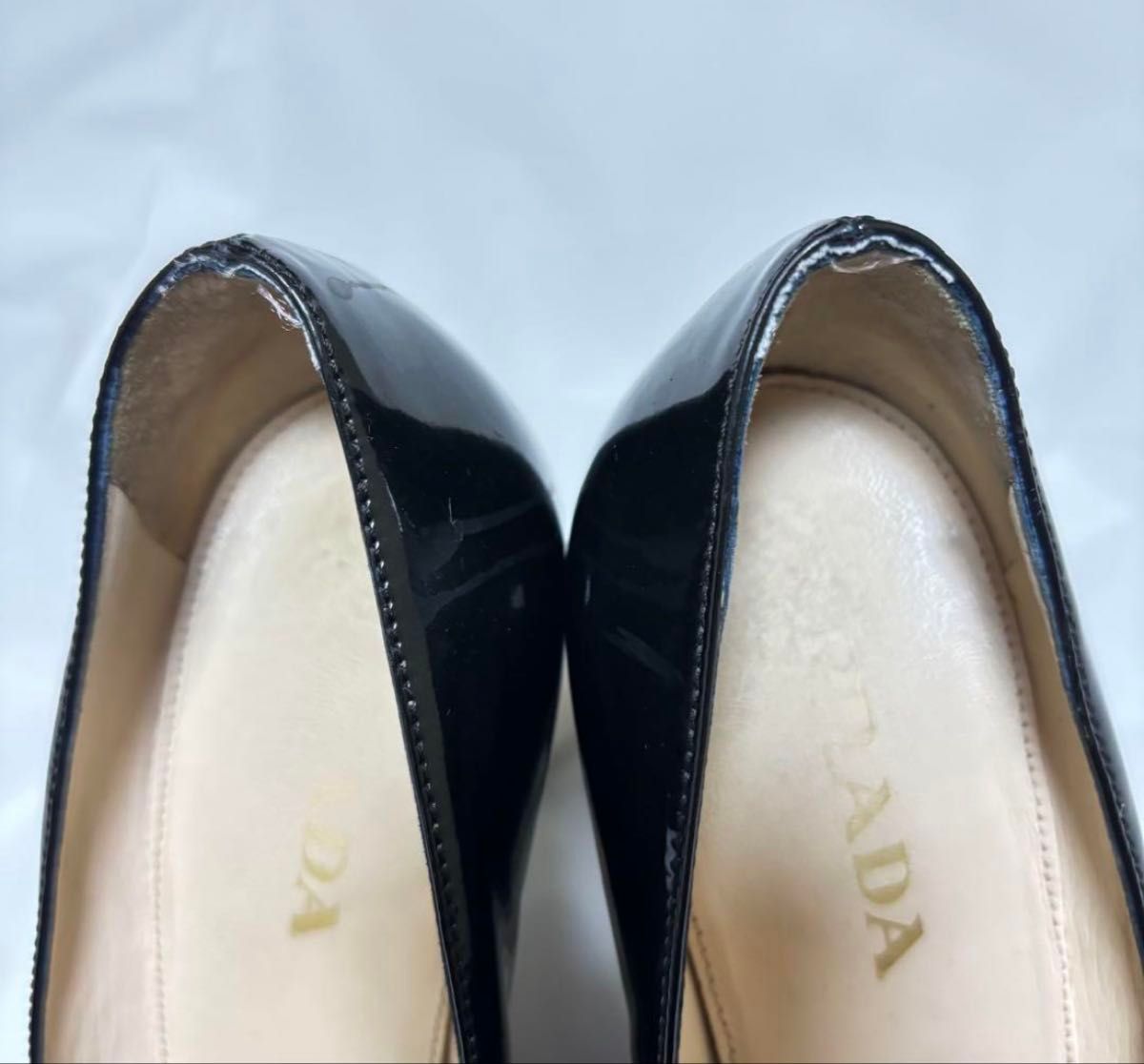 PRADA ブラックレザー フリルヒール パンプス 34ハーフ|Yahoo PRADA ブラックレザー フリルヒール パンプス 34ハーフ|Yahoo