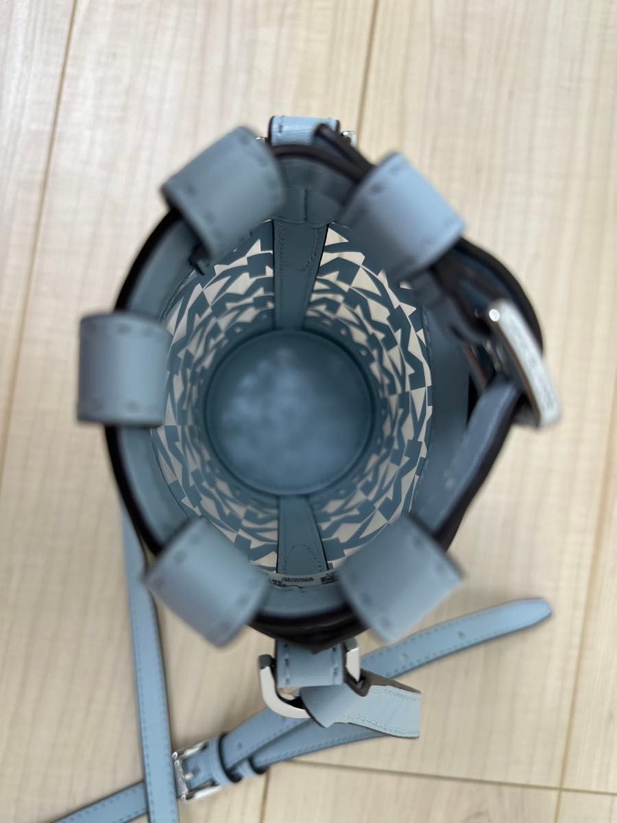 MICHAEL KORS マイケルコース ウォーターボトルホルダー 水筒 MICHAEL KORS マイケルコース ウォーターボトルホルダー 水筒