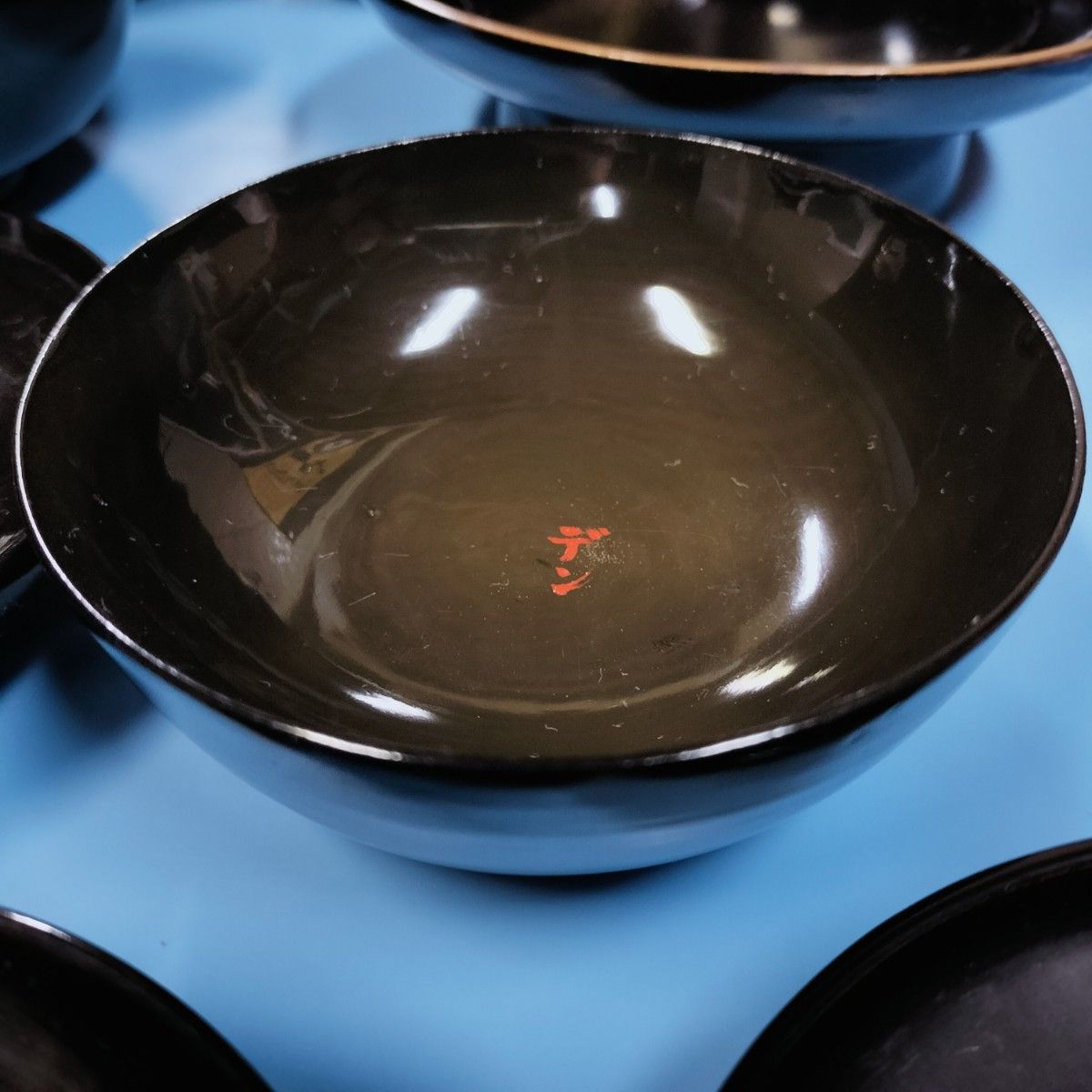 明治 大正 昭和レトロ】本漆塗 飯椀 汁碗 蓋 小皿 ミカン箱2つ分 明治 大正 昭和レトロ】本漆塗 飯椀 汁碗 蓋 小皿 ミカン箱2つ分