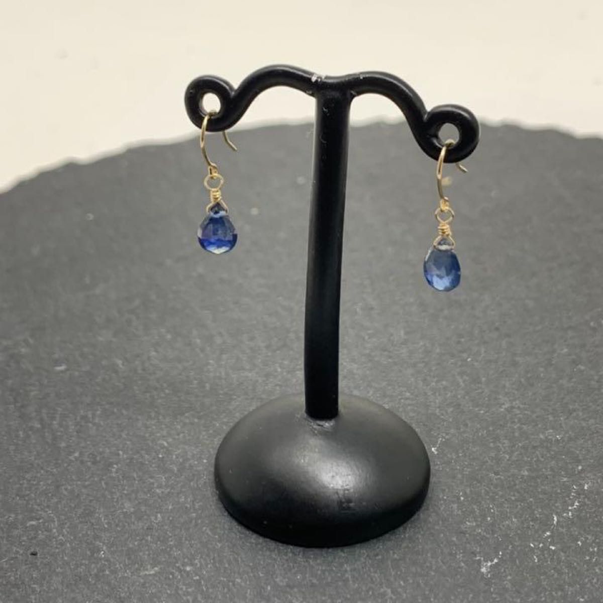 K18ブルーサファイア ピアス 宝石質 サファイア|Yahoo!フリマ K18ブルーサファイア ピアス 宝石質 サファイア|Yahoo!フリマ