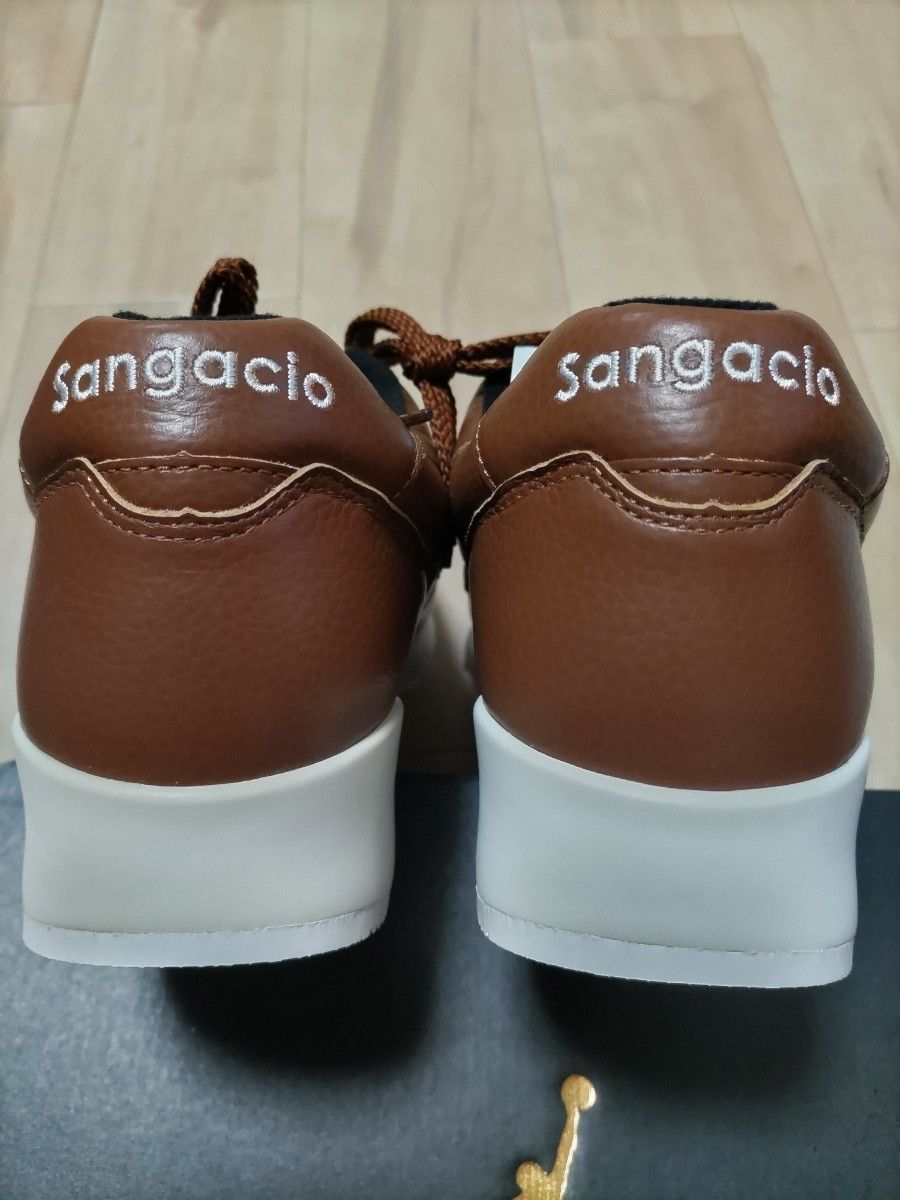 via SANGACIO ヴィアサンガッチョ にゅ~ず にゅ スニーカー via SANGACIO ヴィアサンガッチョ にゅ~ず にゅ スニーカー
