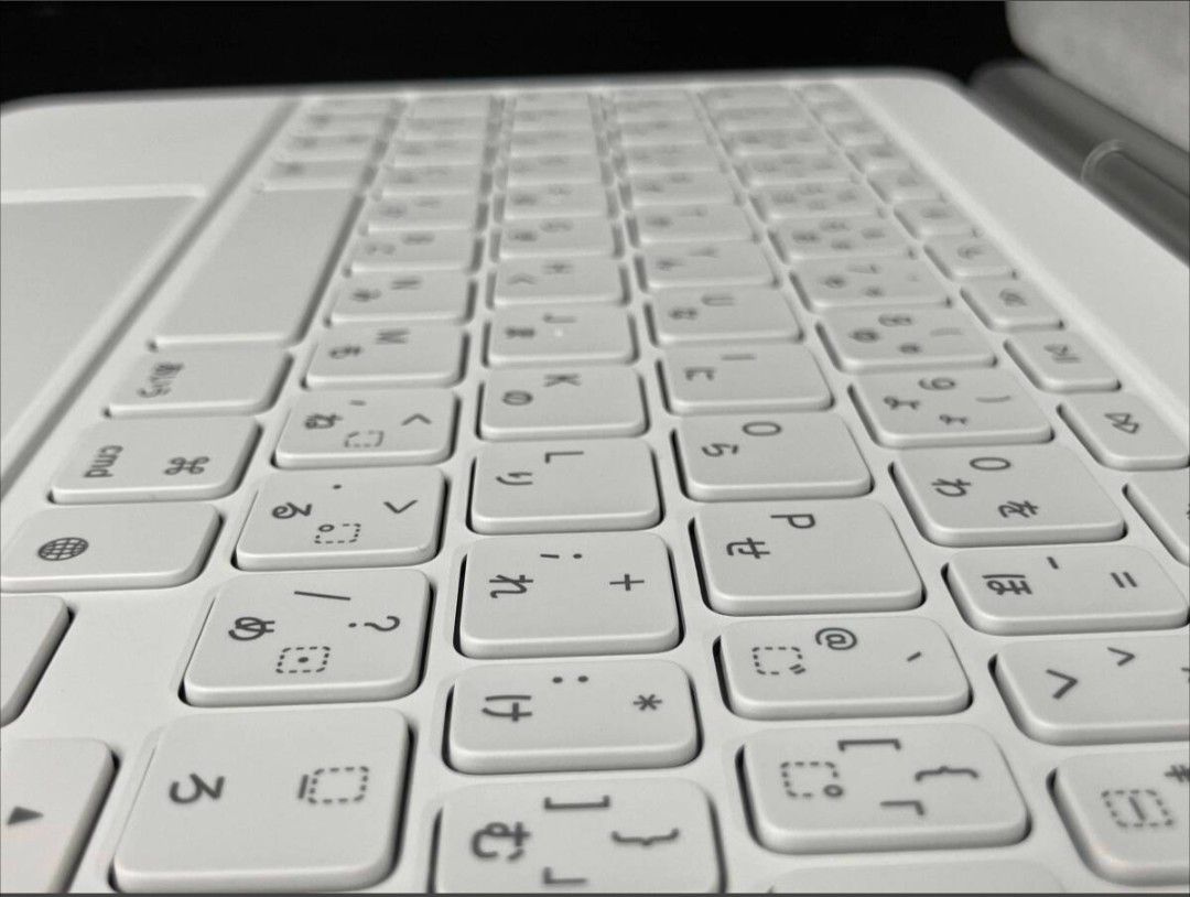 開封済未使用】Apple 11インチiPad Air (M3) 用 Magic Keyboard 開封済未使用】Apple 11インチiPad Air (M3) 用 Magic Keyboard