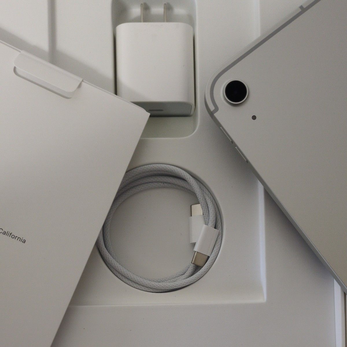 未使用】iPad 10 9インチ 第10世代 WiFi + Cellular 64GB 未使用】iPad 10 9インチ 第10世代 WiFi + Cellular 64GB