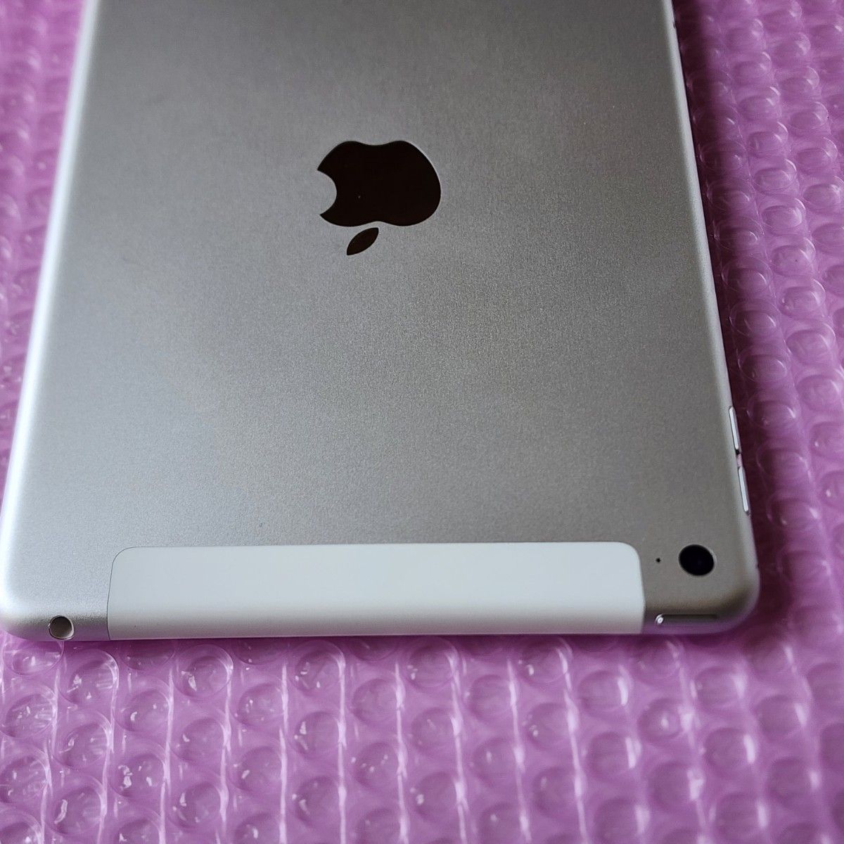 超美品 iPad mini 4 Wi-Fi+Cellular 16GB シルバー|Yahoo 超美品 iPad mini 4 Wi-Fi+Cellular 16GB シルバー|Yahoo