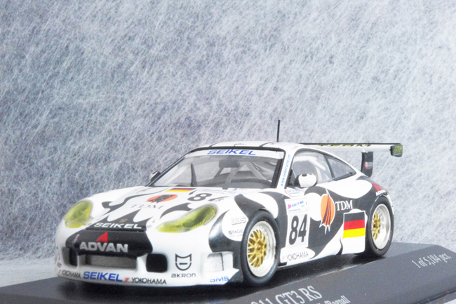 日本製 RS GT3 ) 996 ( 911 〓 ポルシェ 1/43 ● / PORSCHE 〓 No.84 h 24 ル・マン 200４ レーシングカー