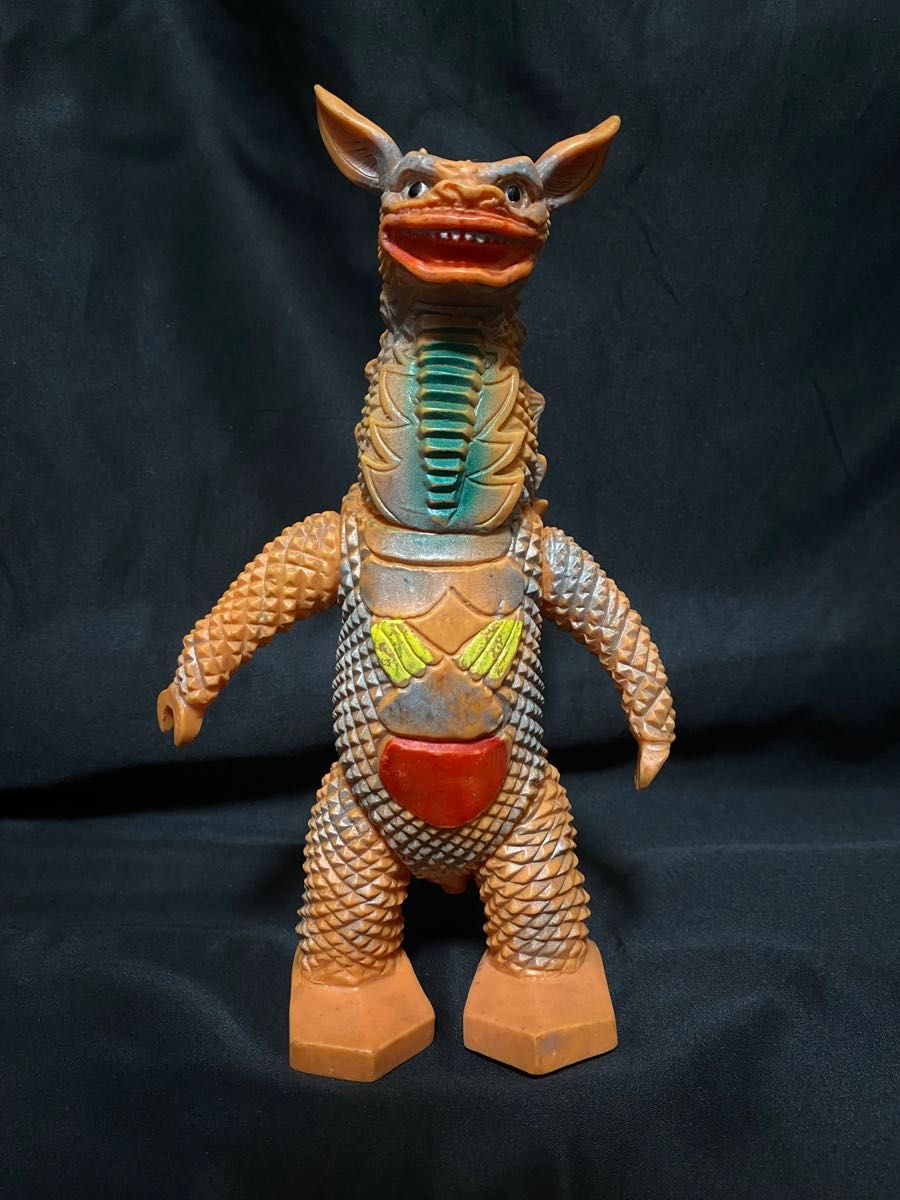 希少 黒入荷! ギャンゴ ソフビ ブルマァク 当時物 昭和レトロ ウルトラマン その他