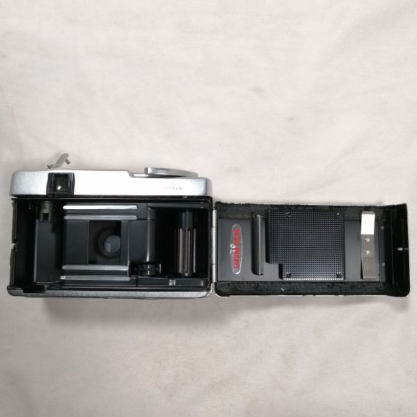 KONICA コニカ EYE2 HEXANON 1:1.8 f=32mm フィルムカメラ KONICA コニカ EYE2 HEXANON 1:1.8 f=32mm フィルムカメラ
