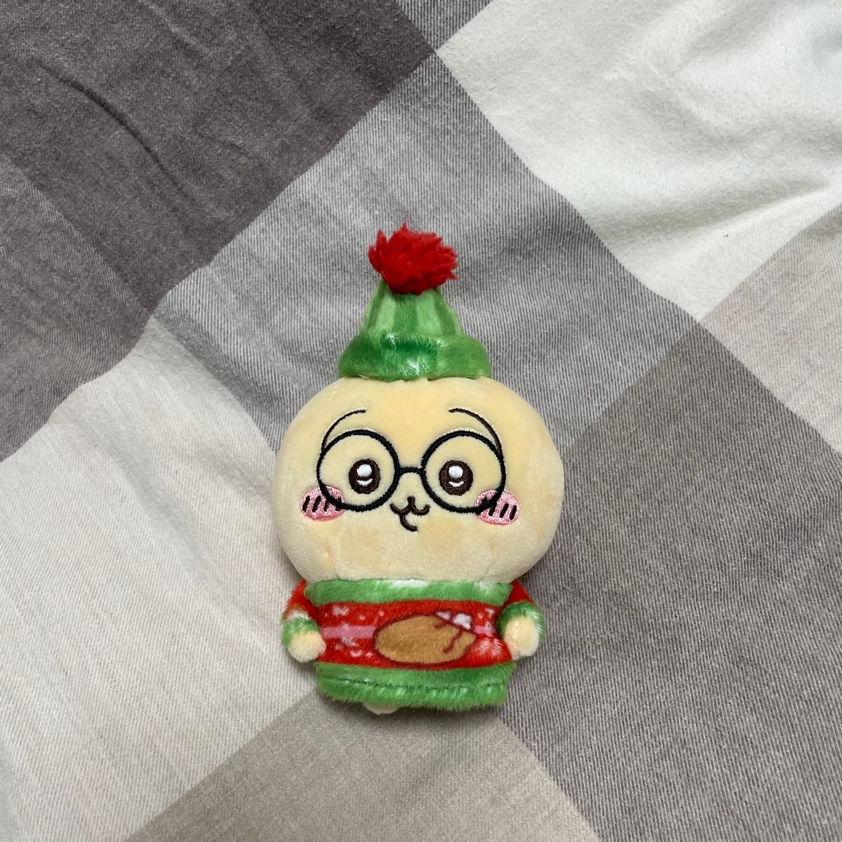 ちいかわ ハッピーホリデーなマスコット うさぎ サンタ チキン ちいかわ ハッピーホリデーなマスコット うさぎ サンタ チキン