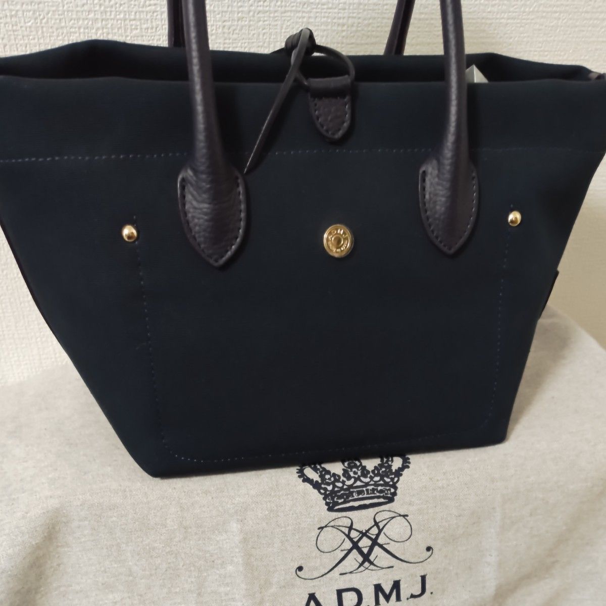 最終お値下げ 新品 タグ付き ADMJ オフィサートートS 定価58 最終お値下げ 新品 タグ付き ADMJ オフィサートートS 定価58