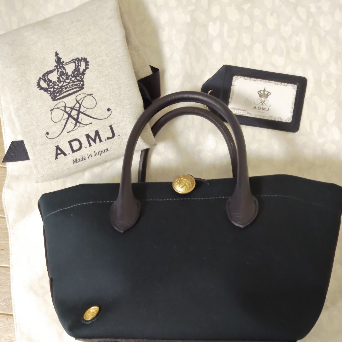 最終お値下げ 新品 タグ付き ADMJ オフィサートートS 定価58 最終お値下げ 新品 タグ付き ADMJ オフィサートートS 定価58