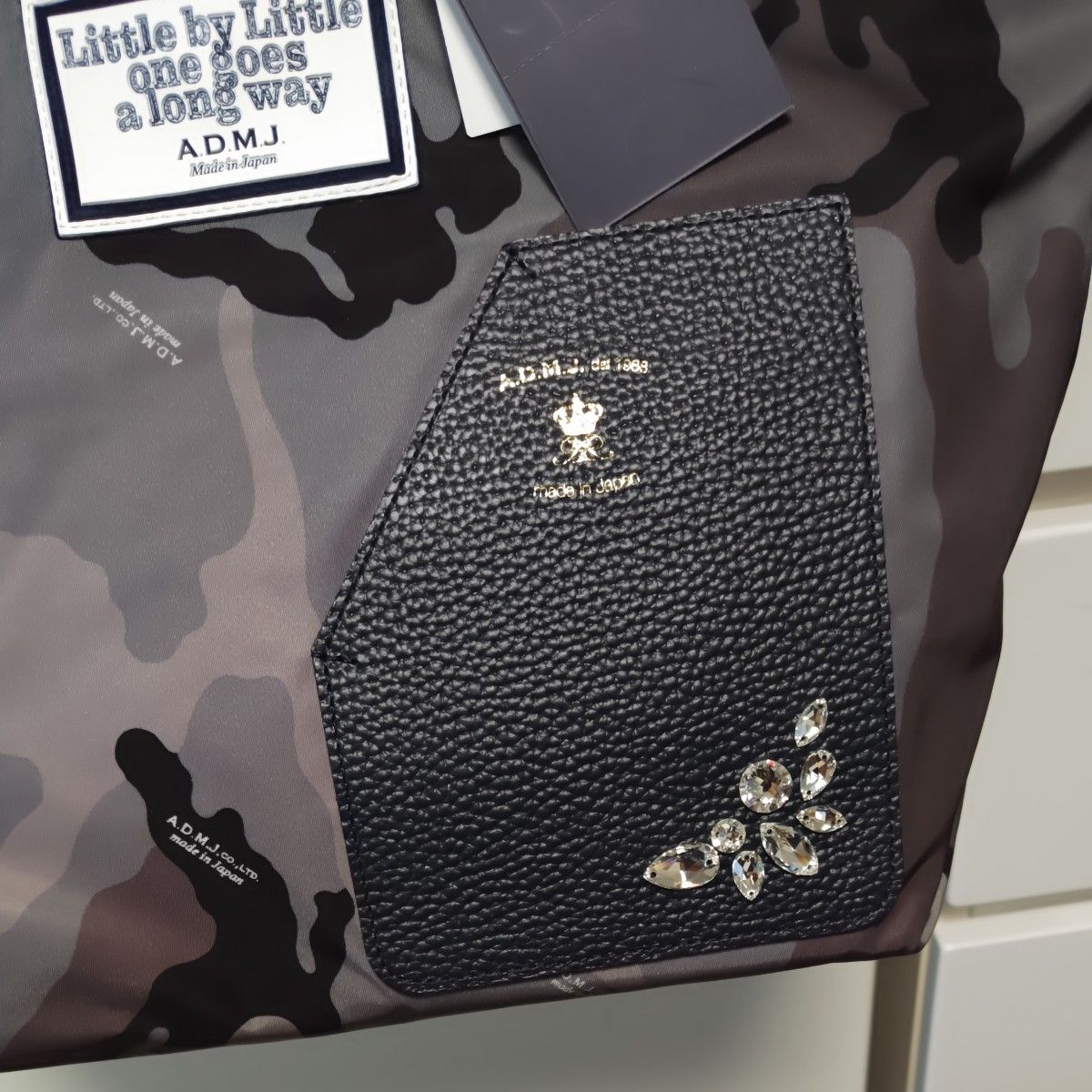 新品 ADMJ スワロフスキー付き カモフラトートバッグ|Yahoo 新品 ADMJ スワロフスキー付き カモフラトートバッグ|Yahoo