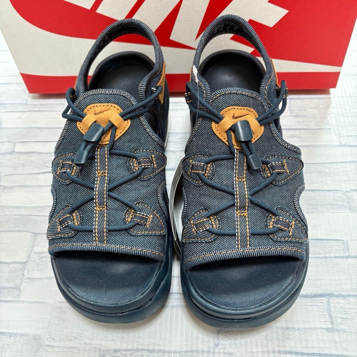 NIKE WMNS AIR MAX KOKO SE NIKE WMNS AIR MAX KOKO SE