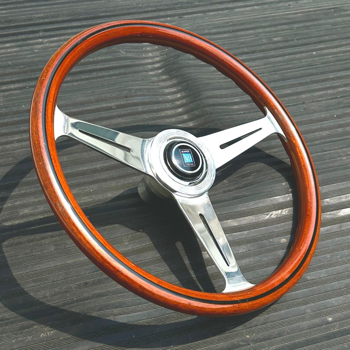 ナルディクラシック NARDI ウッドステアリング ローバーミニ ナルディクラシック NARDI ウッドステアリング ローバーミニ