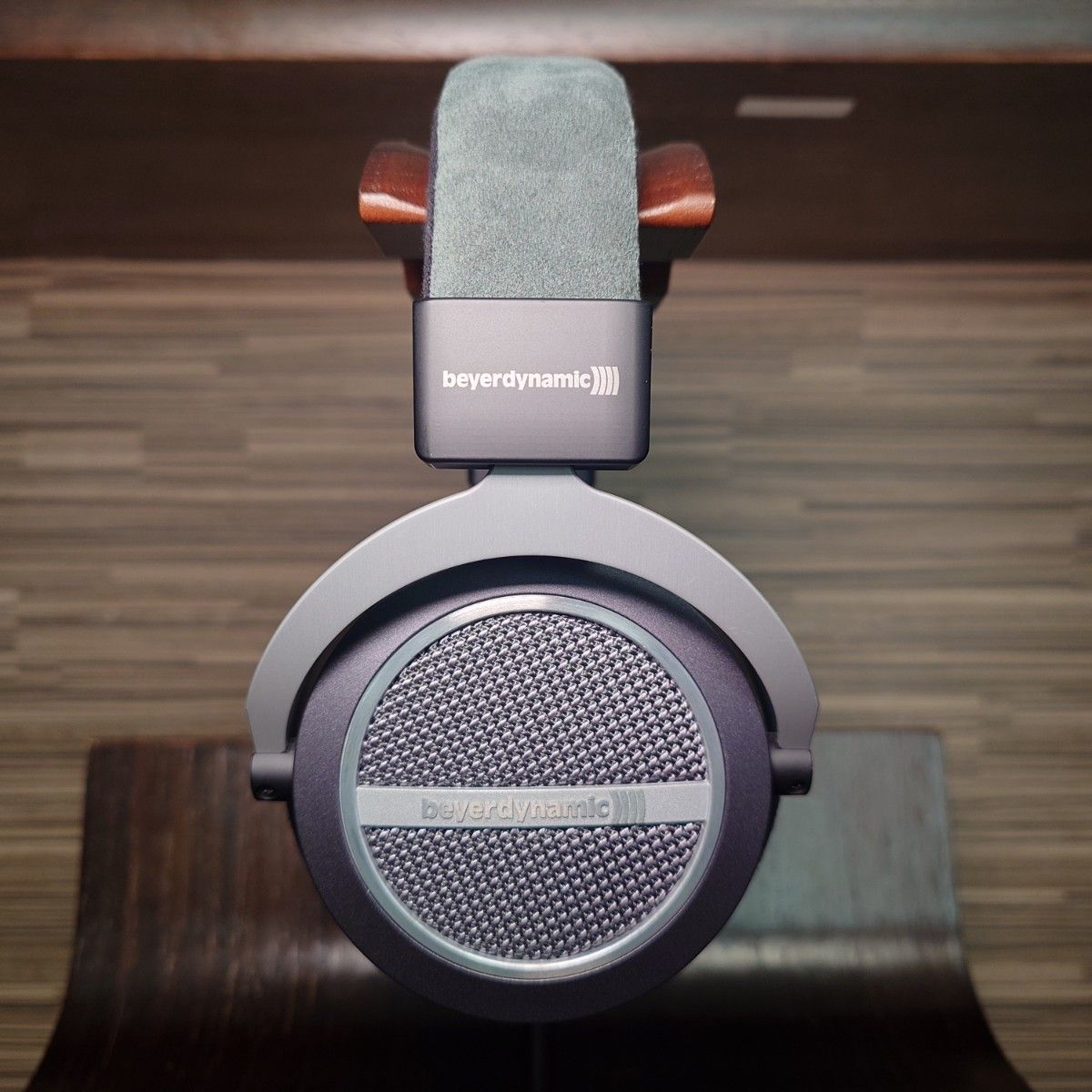 ヘッドホン beyerdynamic ベイヤーダイナミック AMIRON Home ヘッドホン beyerdynamic ベイヤーダイナミック AMIRON Home