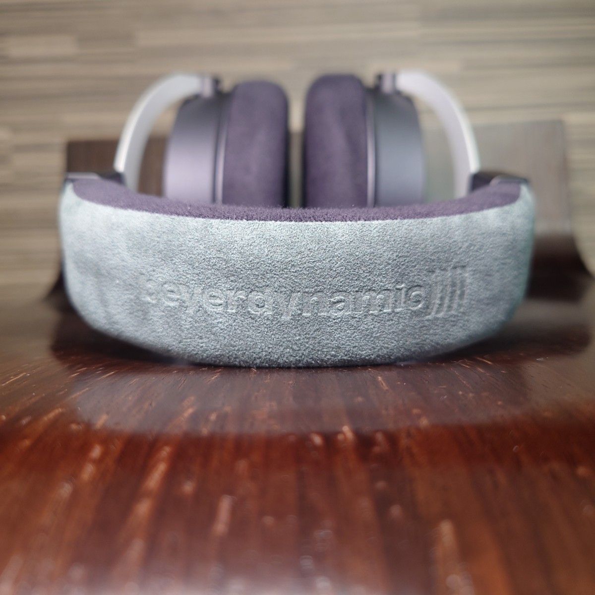 ヘッドホン beyerdynamic ベイヤーダイナミック AMIRON Home ヘッドホン beyerdynamic ベイヤーダイナミック AMIRON Home