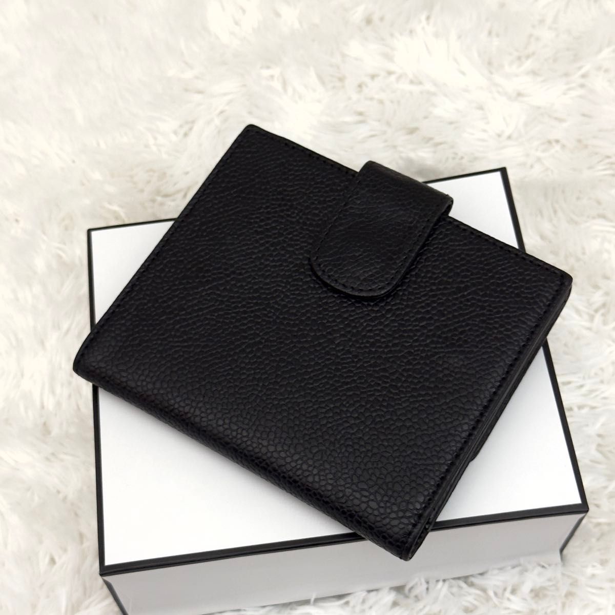 極美品 CHANEL シャネル キャビンスキン ココマーク 財布 極美品 CHANEL シャネル キャビンスキン ココマーク 財布