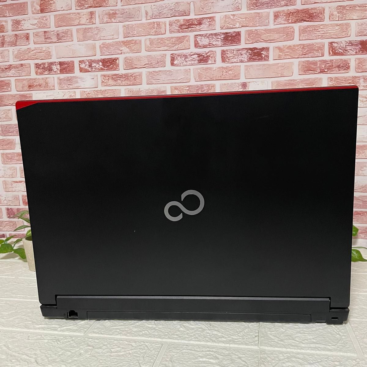 中古富士通500GB メモリ8GB A576/P Win11 Office ノートパソコン 中古富士通500GB メモリ8GB A576/P Win11 Office ノートパソコン