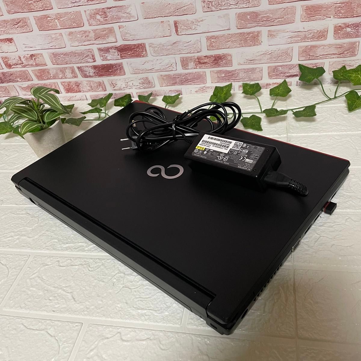 中古富士通500GB メモリ8GB A576/P Win11 Office ノートパソコン 中古富士通500GB メモリ8GB A576/P Win11 Office ノートパソコン