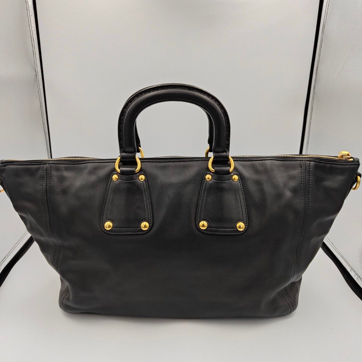 美品 Gカード付 プラダ オールレザー ハンドバッグ ブランドタグ 美品 Gカード付 プラダ オールレザー ハンドバッグ ブランドタグ