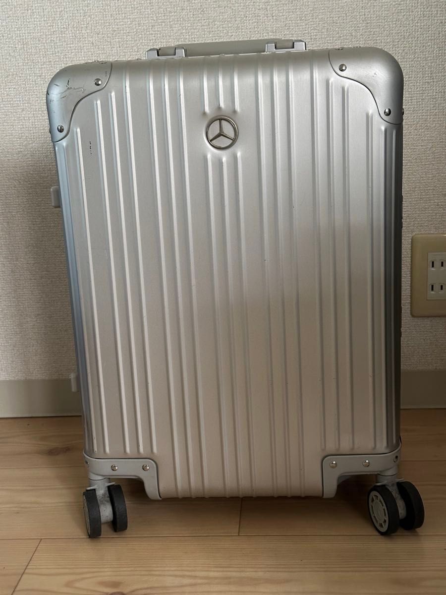 非売品 メルセデスベンツ スーツケース 32L 機内持ち込み可 非売品 メルセデスベンツ スーツケース 32L 機内持ち込み可