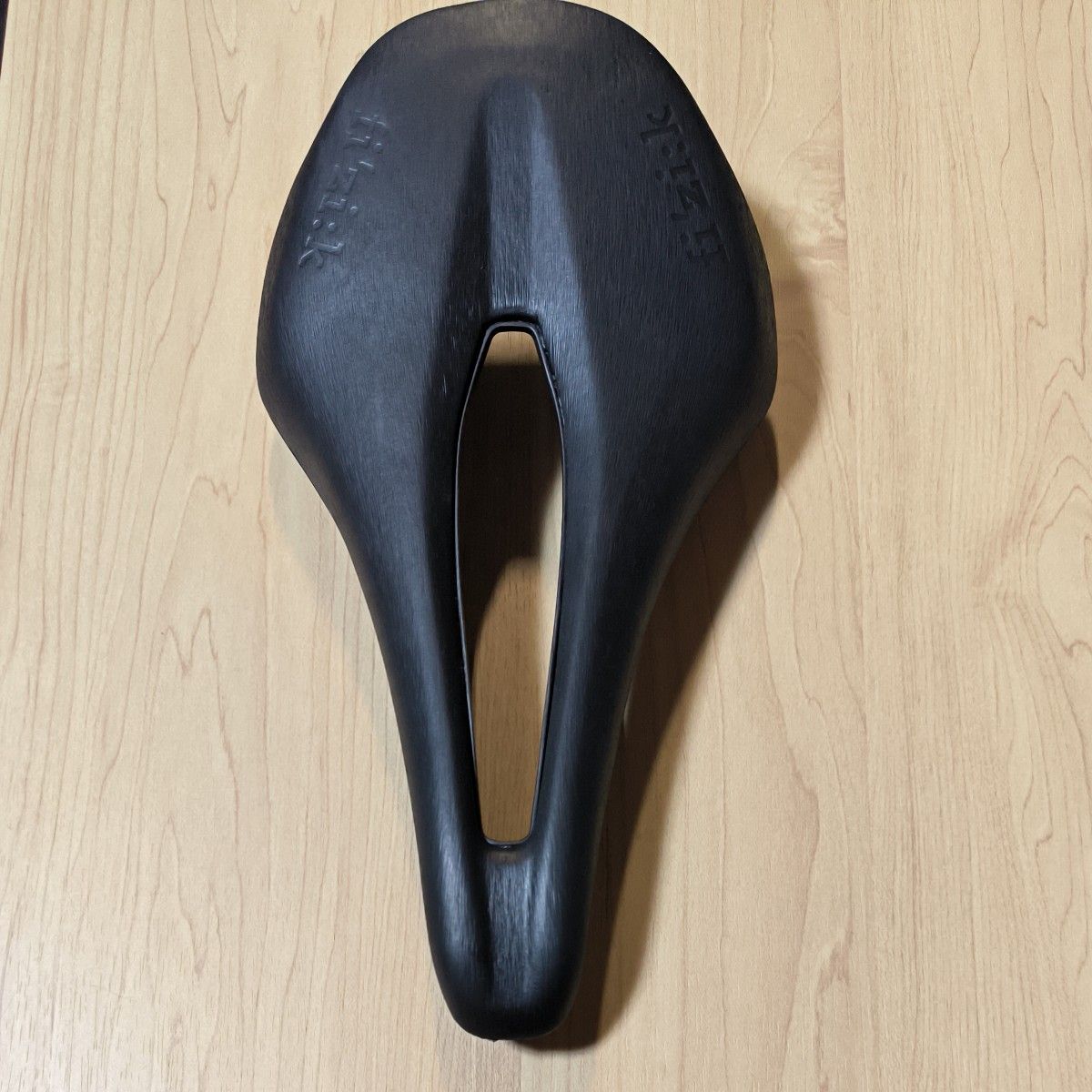 FIZIK フィジーク VENTO ARGO 00 MOBIUS サドル 140 mm|Yahoo FIZIK フィジーク VENTO ARGO 00 MOBIUS サドル 140 mm|Yahoo