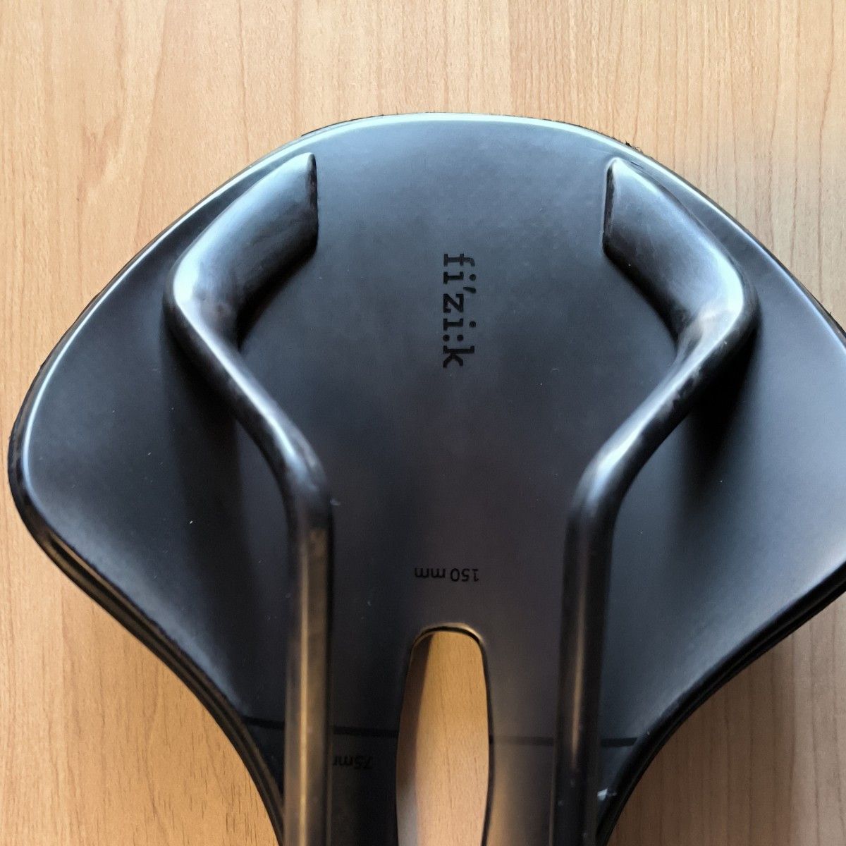 Fizik VENTO ANTARES 00 サドル 150mm|Yahoo!フリマ(旧PayPay Fizik VENTO ANTARES 00 サドル 150mm|Yahoo!フリマ(旧PayPay
