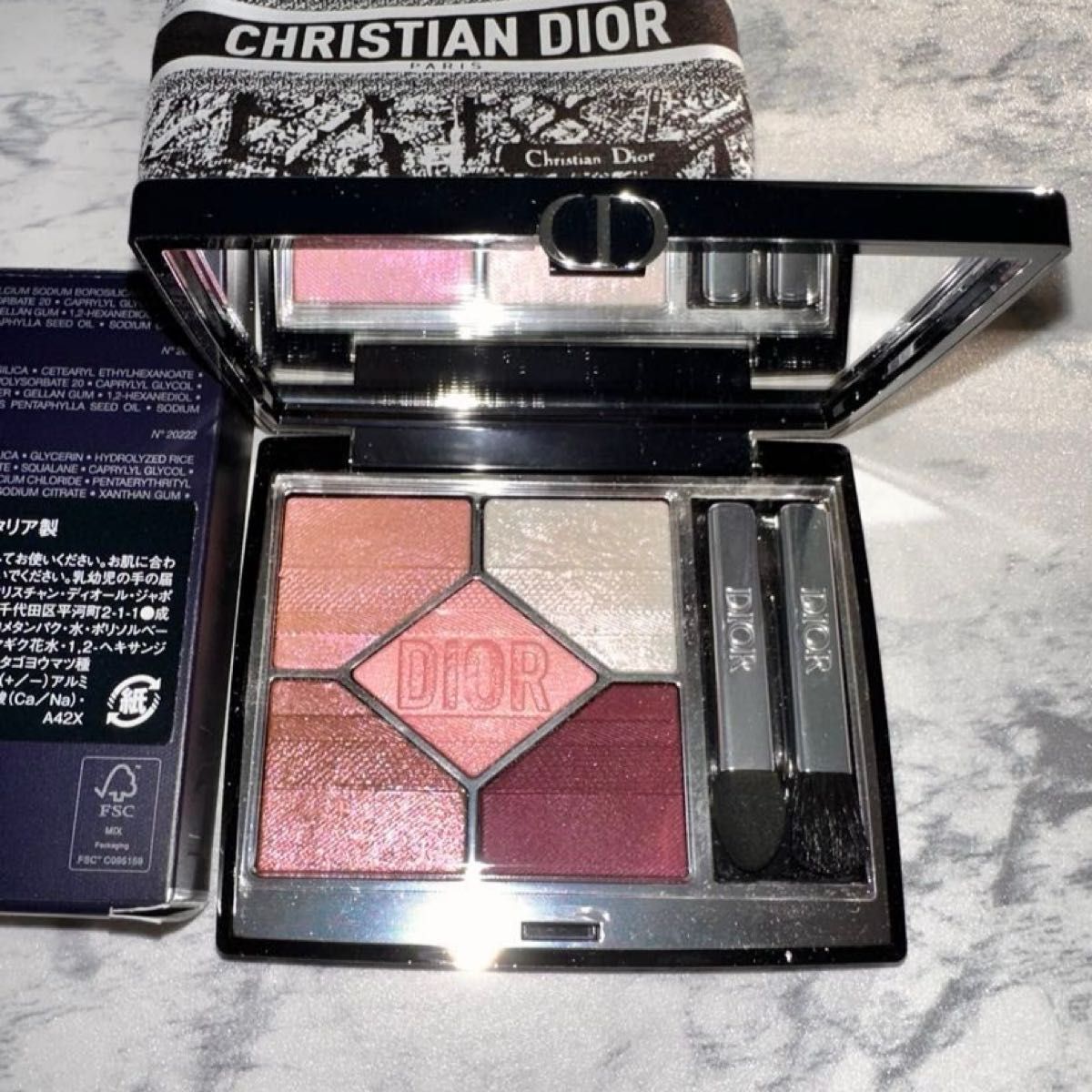 Dior ディオールショウ サンク クルール アイシャドウ 983 Dior ディオールショウ サンク クルール アイシャドウ 983