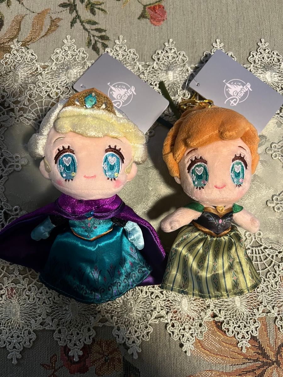 ディズニーストア TINYシリーズ アナと雪の女王アナ エルサ ディズニーストア TINYシリーズ アナと雪の女王アナ エルサ