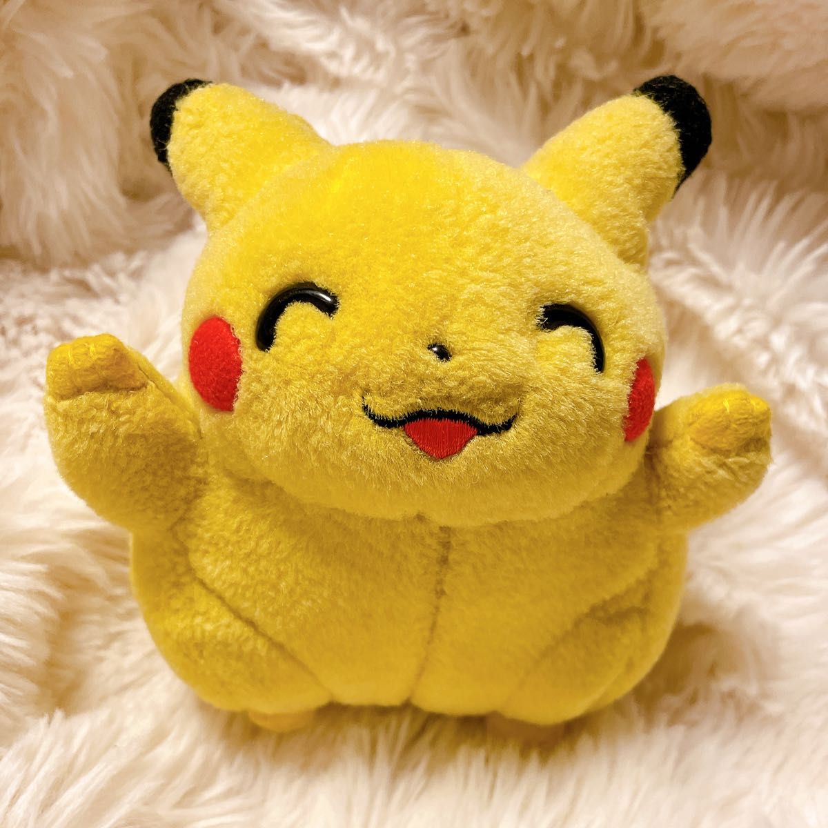 TOMY ピカチュウ バンザイ にっこり ぬいぐるみ|Yahoo!フリマ TOMY ピカチュウ バンザイ にっこり ぬいぐるみ|Yahoo!フリマ