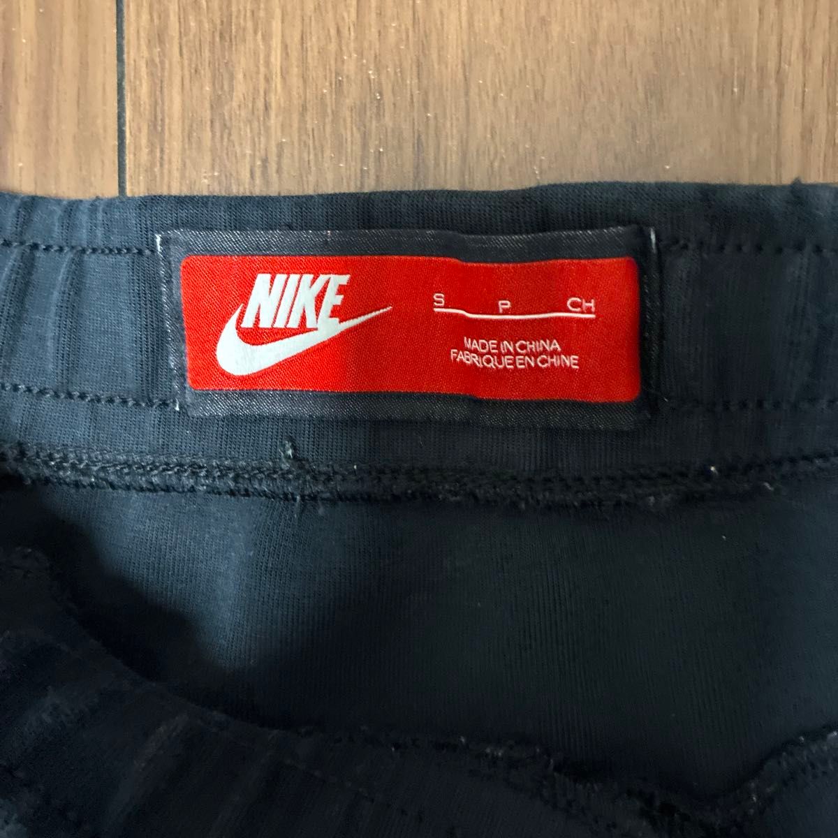 nike テックフリース3点セット トラックスーツ パンツ 上下 nike テックフリース3点セット トラックスーツ パンツ 上下