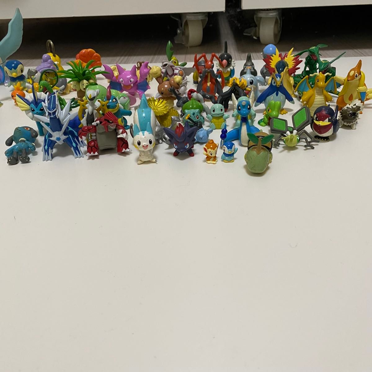 ポケモンキッズ 約340体 大量 指人形 ポケモン ソフビ ポケモンキッズ 約340体 大量 指人形 ポケモン ソフビ