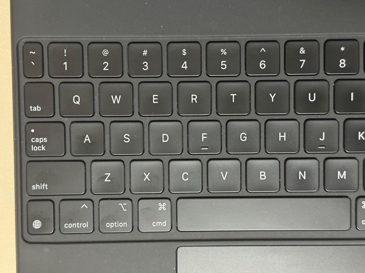 iPad 11インチ Magic Keyboard MXQU2LL/A US配列|Yahoo!フリマ iPad 11インチ Magic Keyboard MXQU2LL/A US配列|Yahoo!フリマ