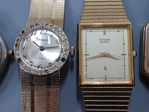 0404T95 ジャンク品 腕時計 おまとめ6点 SEIKOセイコー SANDOZ 0404T95 ジャンク品 腕時計 おまとめ6点 SEIKOセイコー SANDOZ