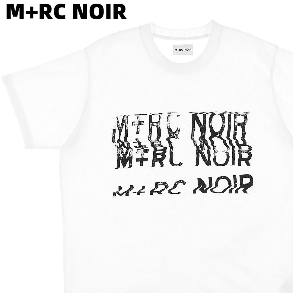 日本初の M 新品【M+RC WHITE】 ホワイト 白 マルシェノア WHT / TEE DISTORTION NOIR 文字、ロゴ 日本初の M 新品【M+RC WHITE】 ホワイト 白 マルシェノア WHT / TEE DISTORTION NOIR 文字、ロゴ