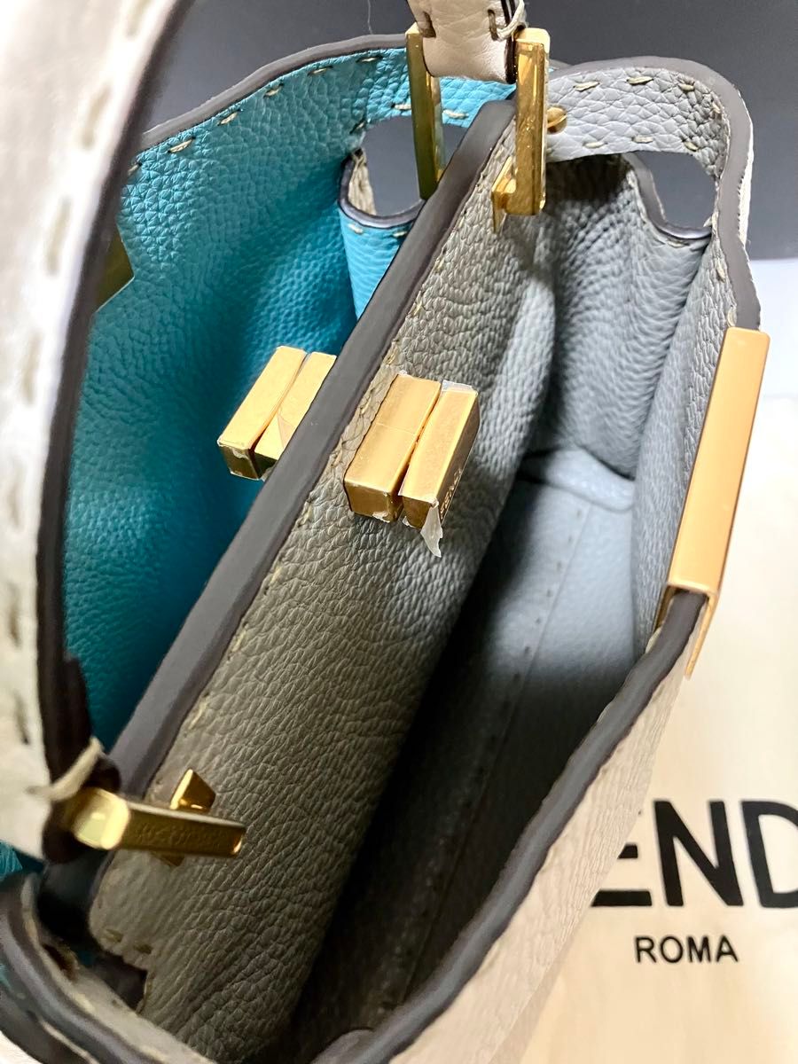 超美品 FENDI フェンディ ピーカブー セレリア エッセンシャリー 超美品 FENDI フェンディ ピーカブー セレリア エッセンシャリー